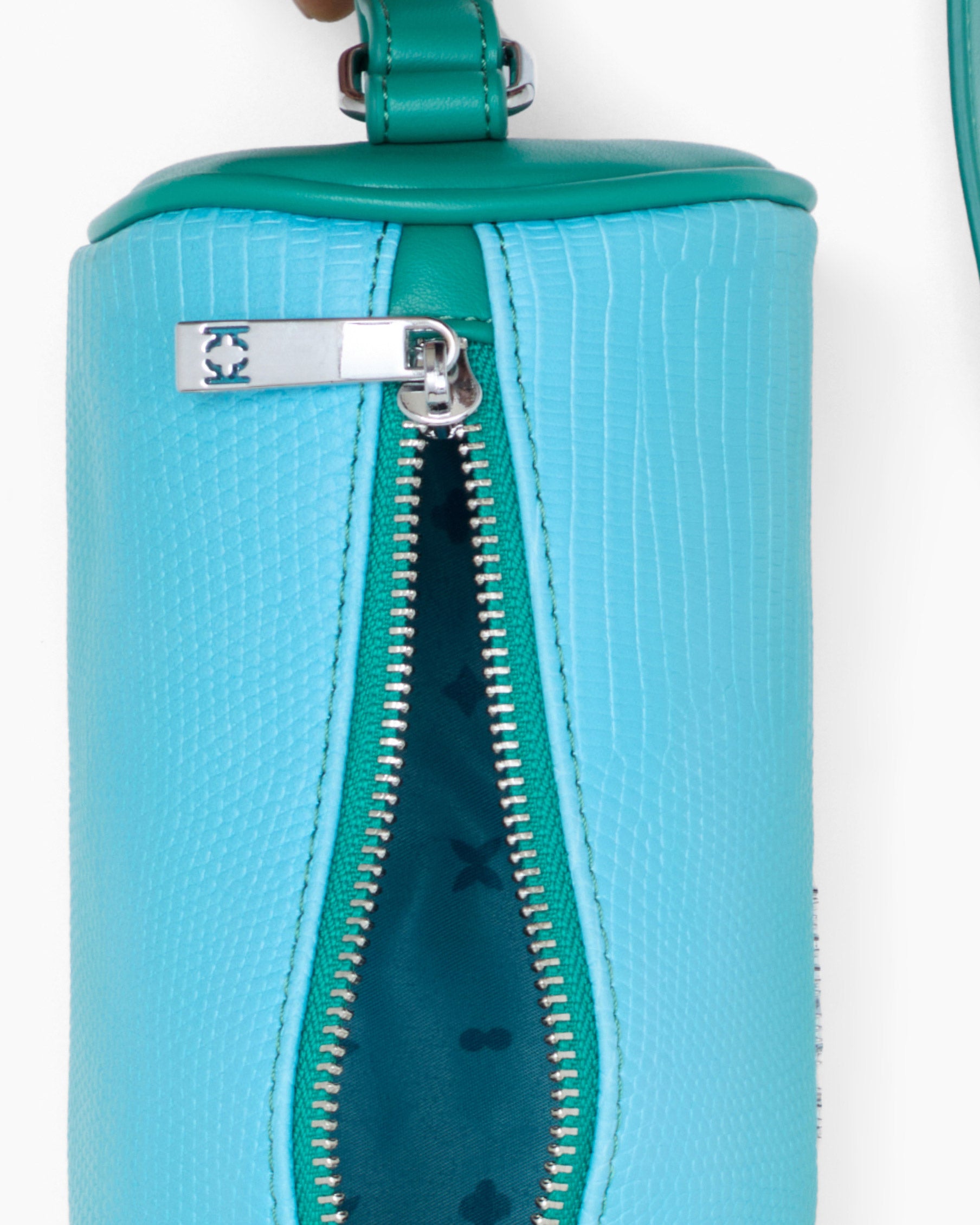 Luner Cylindrical Crossbody Bag Green Ombre