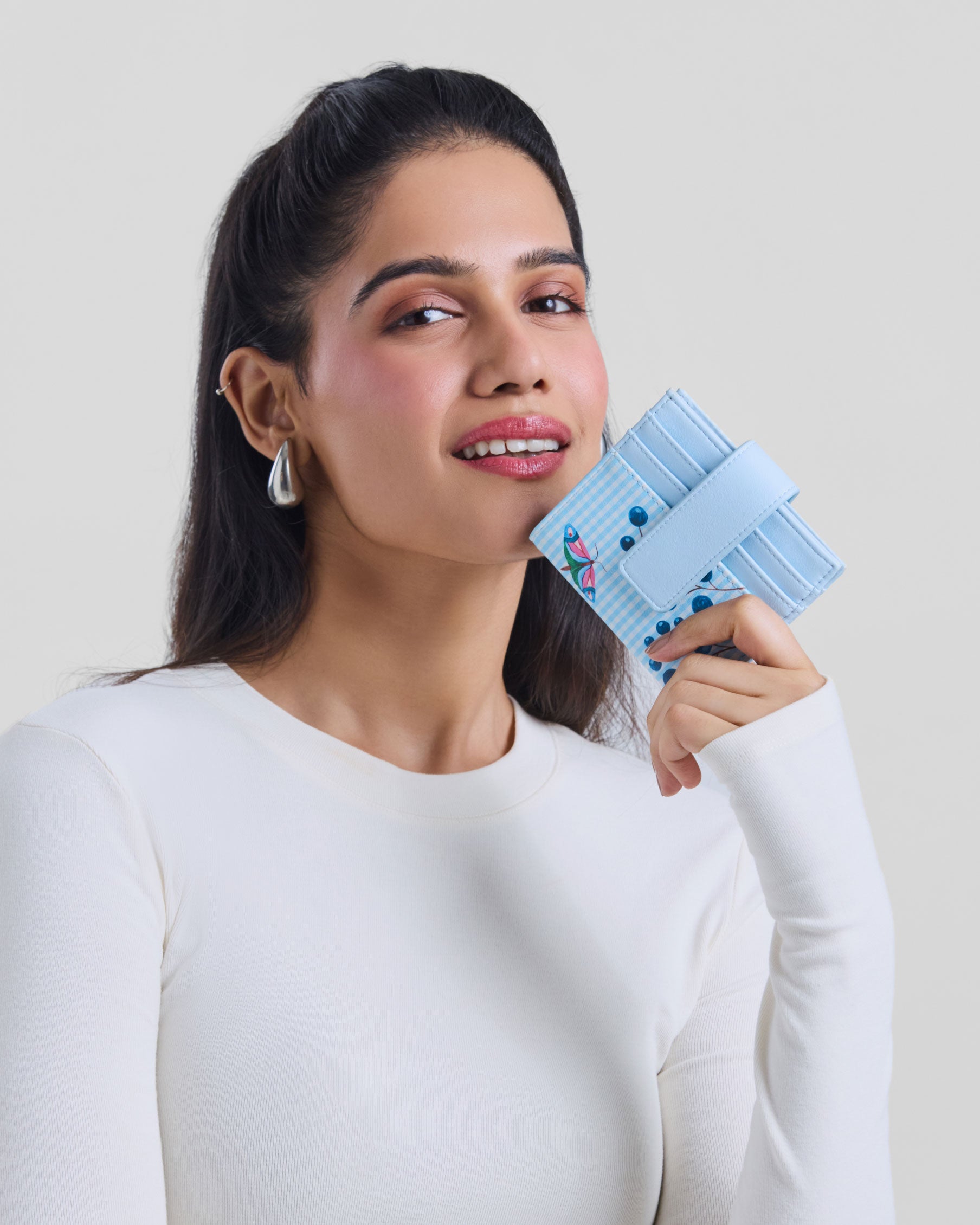 Milly Card Holder Sky Blue