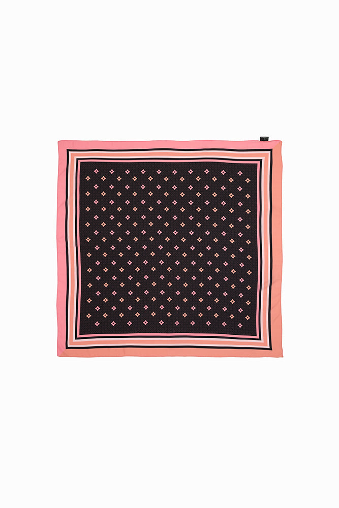 Amaryllis Scarf (36" X 36")
