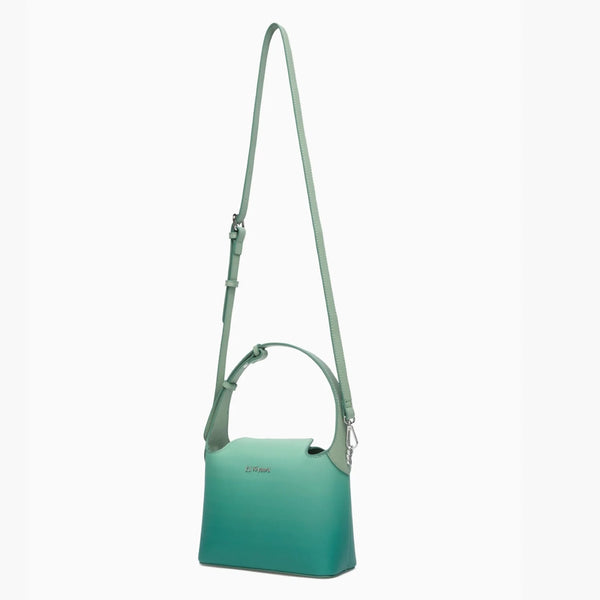 Comes with a long strap for easy shoulder carry.