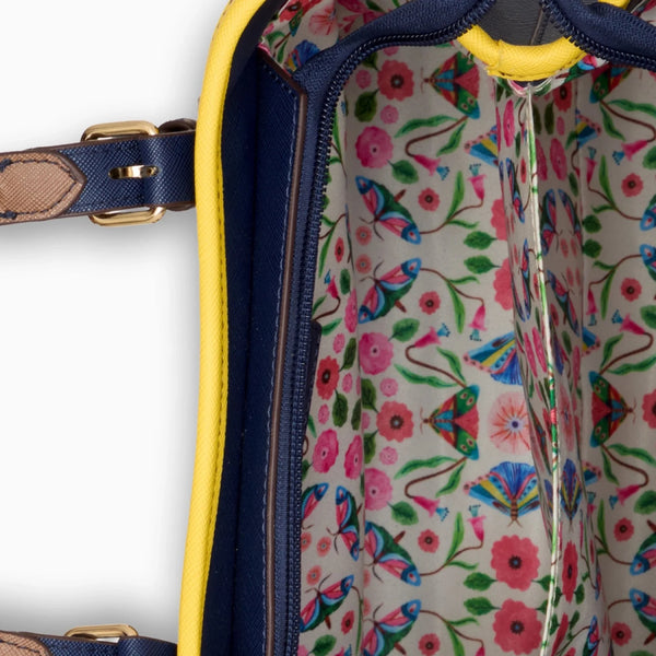 Two structured inner compartments keep workday essentials easy to find.