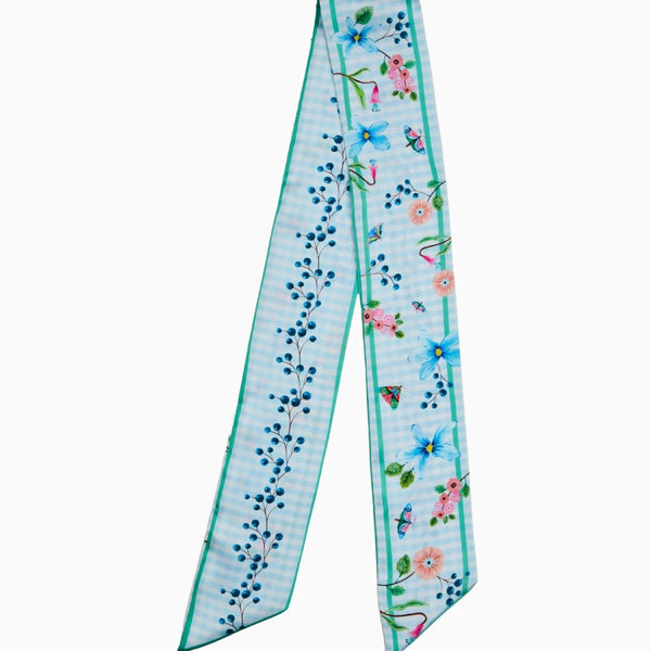 Original Farasha artwork adds one more brushstroke of colour to your look.