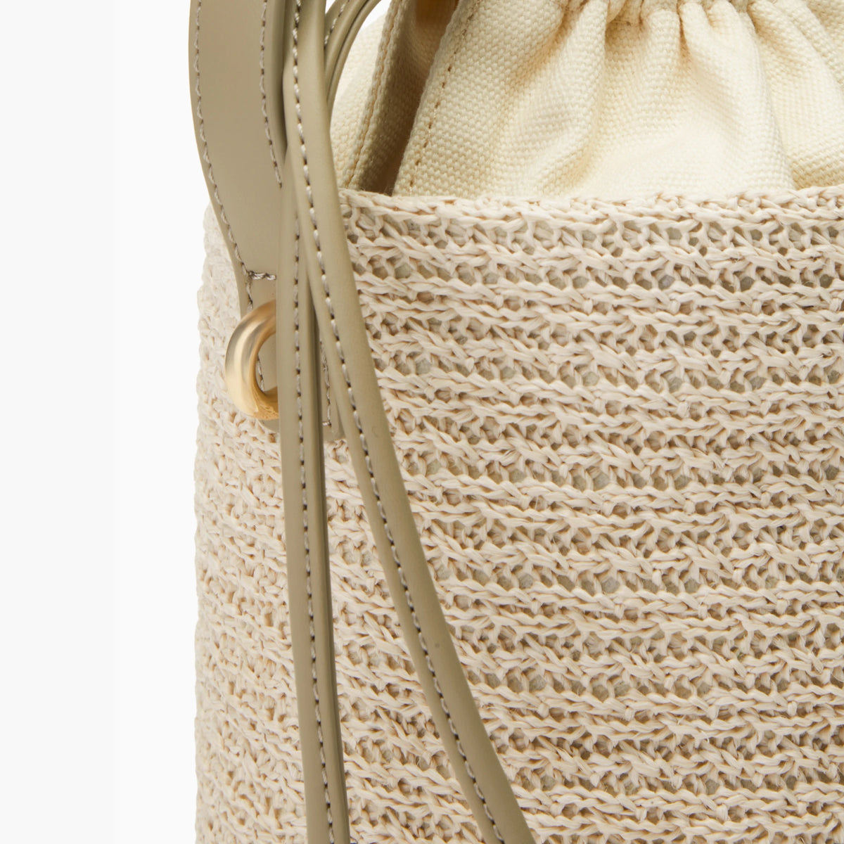 Knotty Bucket Bag Beige