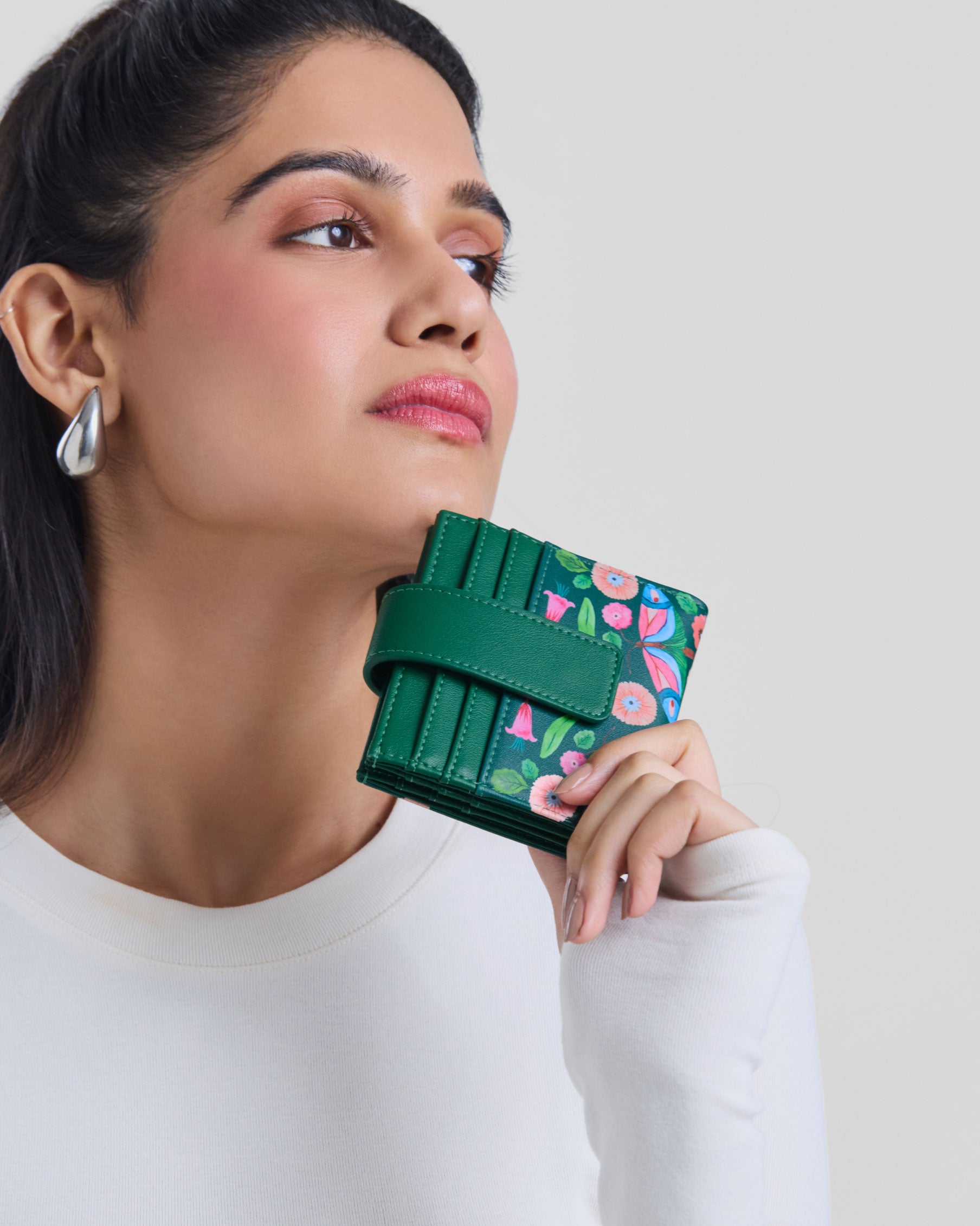 Buy Milly Card Holder Forest Green | Artistic Leather